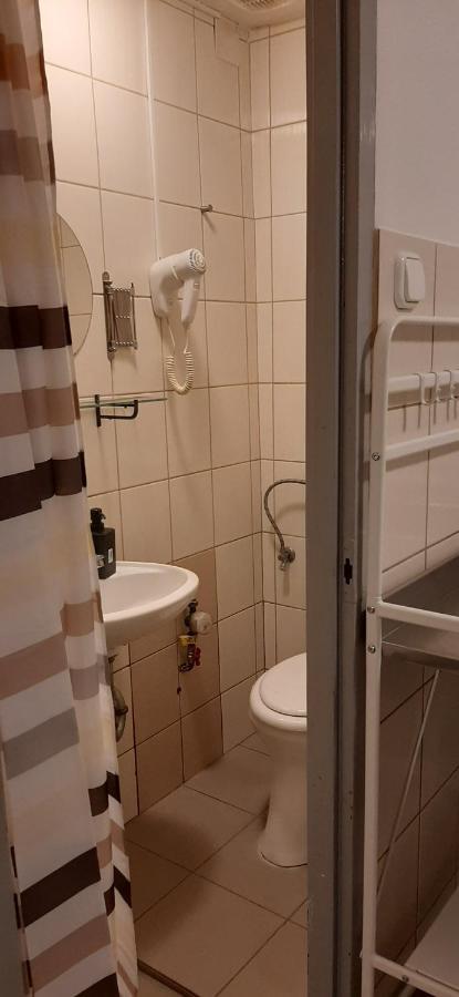 Apartman Vorosmarty Apartment Budapest Ngoại thất bức ảnh