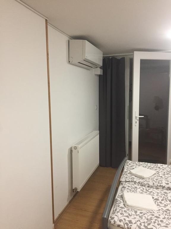 Apartman Vorosmarty Apartment Budapest Ngoại thất bức ảnh