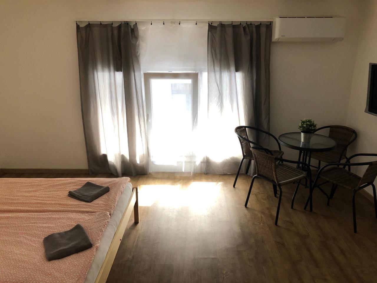 Apartman Vorosmarty Apartment Budapest Ngoại thất bức ảnh