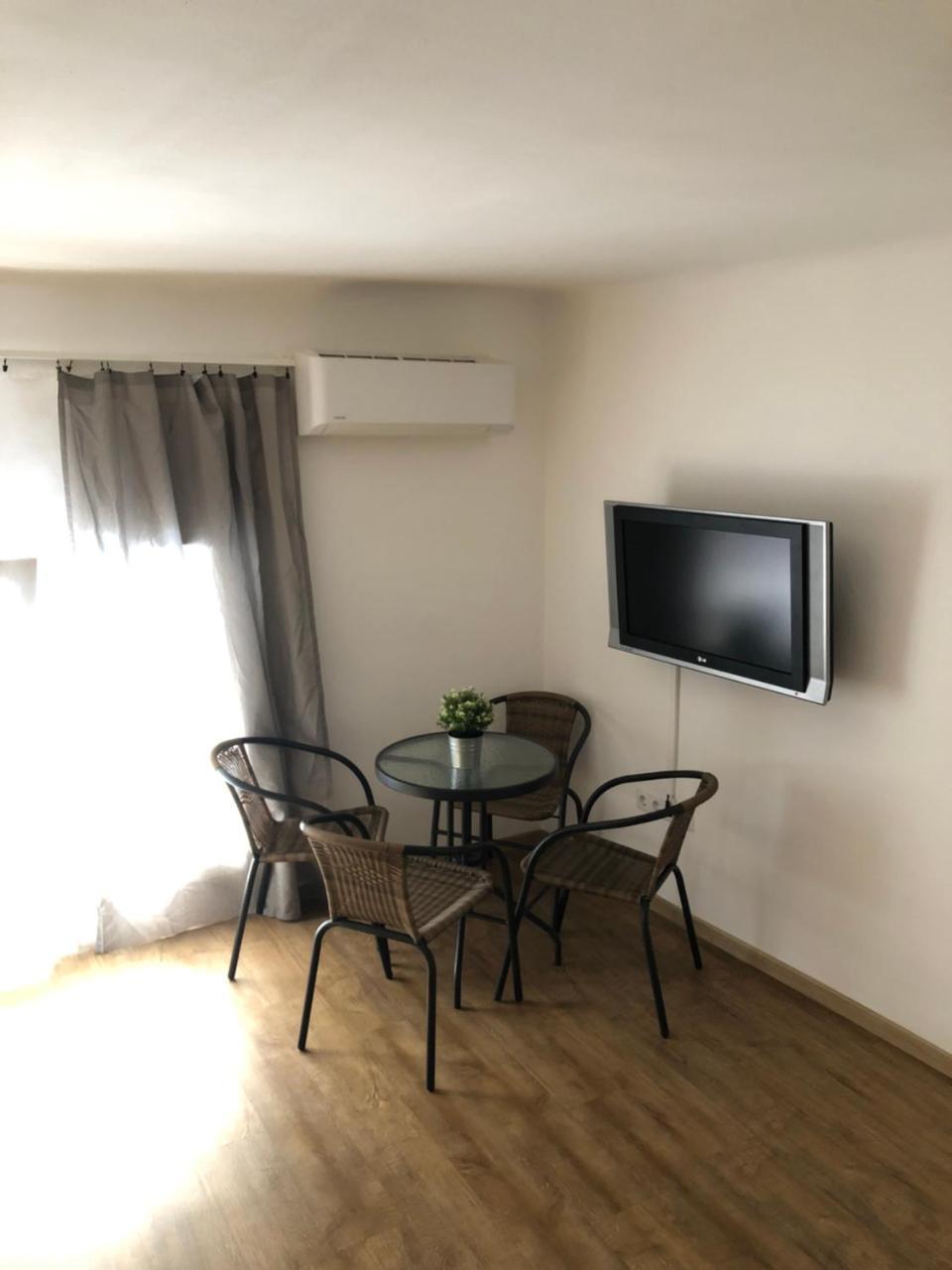 Apartman Vorosmarty Apartment Budapest Ngoại thất bức ảnh