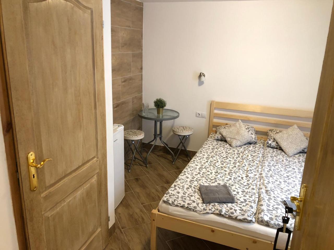 Apartman Vorosmarty Apartment Budapest Ngoại thất bức ảnh